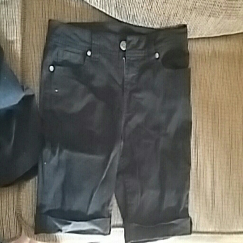 Shorts - Picture 2 of 2